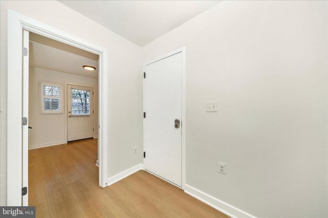 300 49TH ST NE, Washington, DC 20019