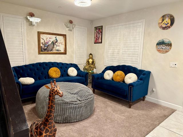 2038 W Gunner Pl, Manteca, CA 95337