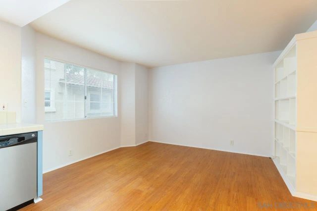 4090 Porte De Palmas 4, San Diego, CA 92122