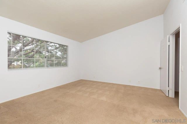 4090 Porte De Palmas 4, San Diego, CA 92122