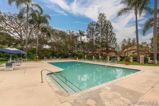 4090 Porte De Palmas 4, San Diego, CA 92122