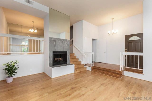 4090 Porte De Palmas 4, San Diego, CA 92122