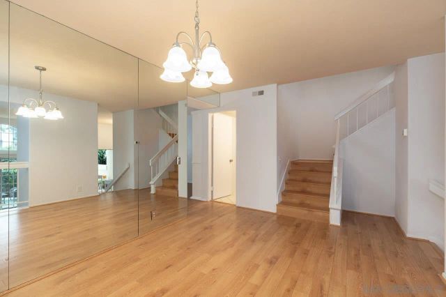 4090 Porte De Palmas 4, San Diego, CA 92122