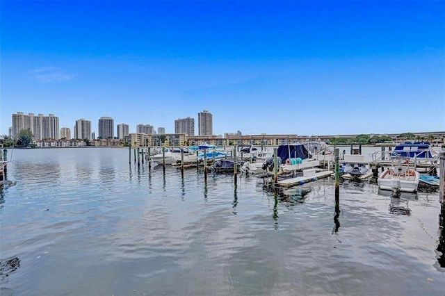 18031 Biscayne Boulevard 1104, Aventura, FL 33160