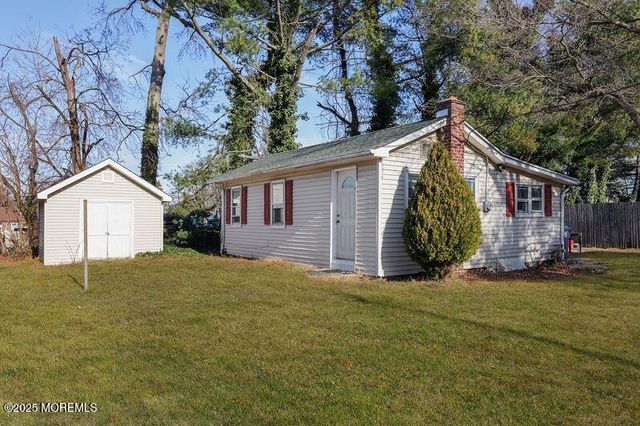 49 Appleton Avenue, Leonardo, NJ 07737