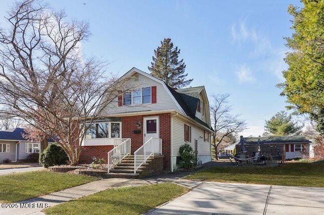 49 Appleton Avenue, Leonardo, NJ 07737