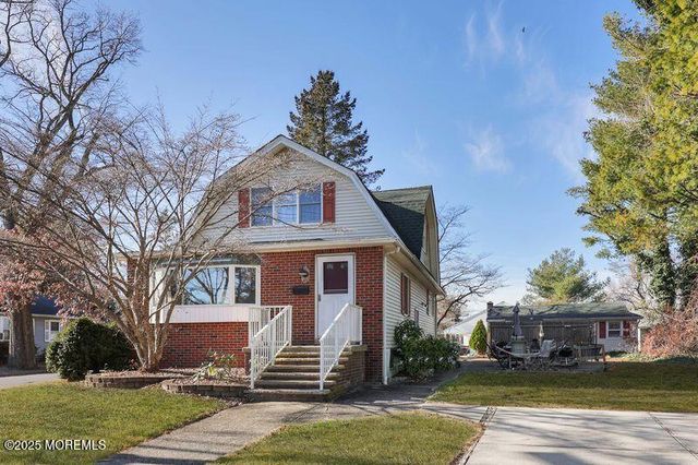 49 Appleton Avenue, Leonardo, NJ 07737