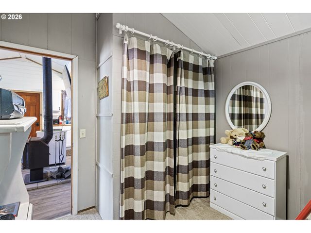 COLLINS Rd, Westlake, OR 97493