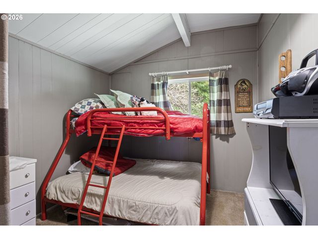 COLLINS Rd, Westlake, OR 97493