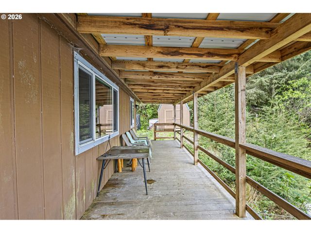 COLLINS Rd, Westlake, OR 97493