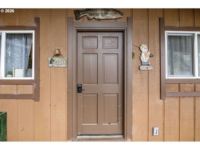 COLLINS Rd, Westlake, OR 97493