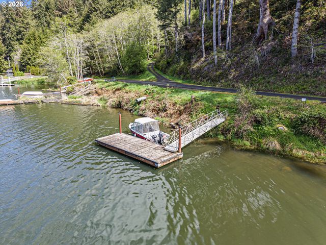 COLLINS Rd, Westlake, OR 97493