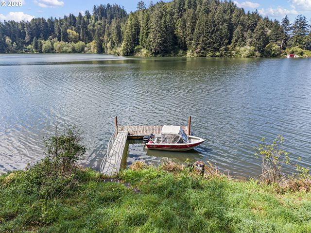 COLLINS Rd, Westlake, OR 97493