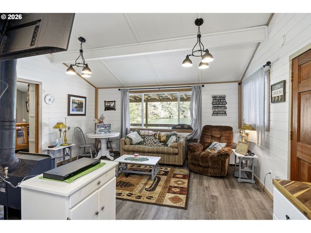 COLLINS Rd, Westlake, OR 97493