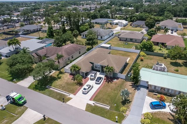 942 SW Consolata Avenue, Port St Lucie, FL 34953