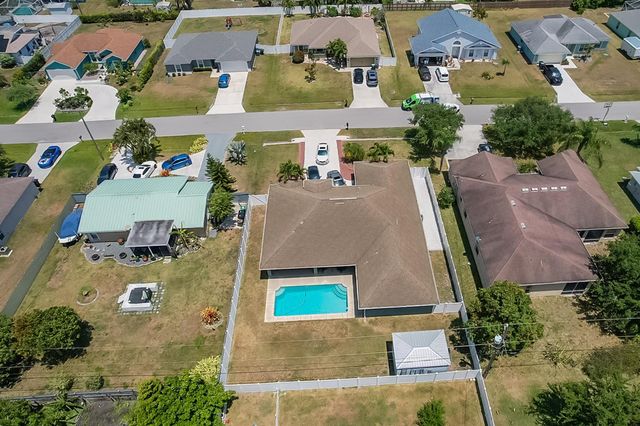942 SW Consolata Avenue, Port St Lucie, FL 34953