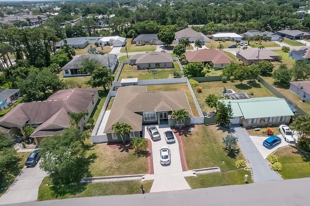 942 SW Consolata Avenue, Port St Lucie, FL 34953