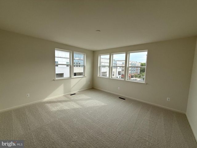 2522 NEABSCO COMMON PL, Woodbridge, VA 22191