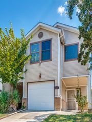2325 Donalee Street 2325, Fort Worth, TX 76105