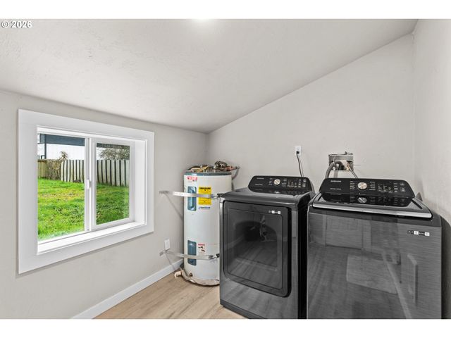 1865 SCOTT Rd, Springfield, OR 97477