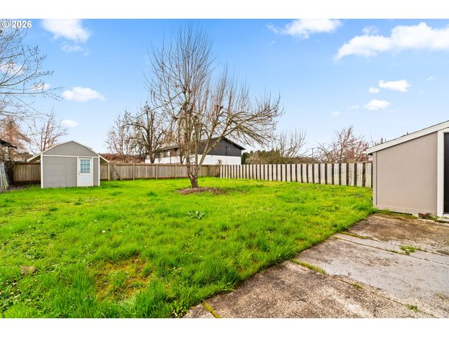 1865 SCOTT Rd, Springfield, OR 97477