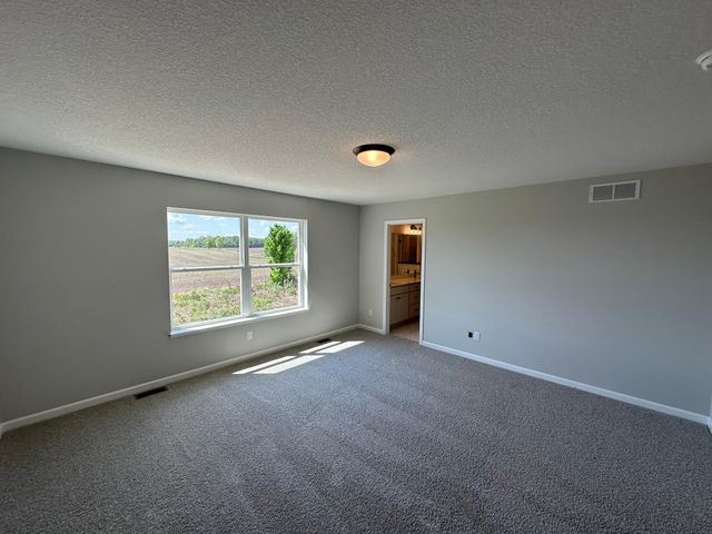 1833 Charleston Lane, Waconia, MN 55387