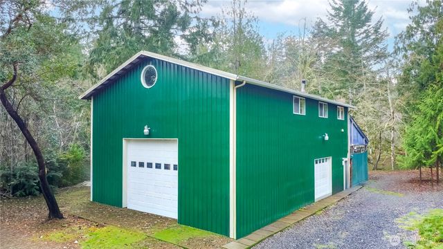 3910 E Harstine Island Road S, Shelton, WA 98584