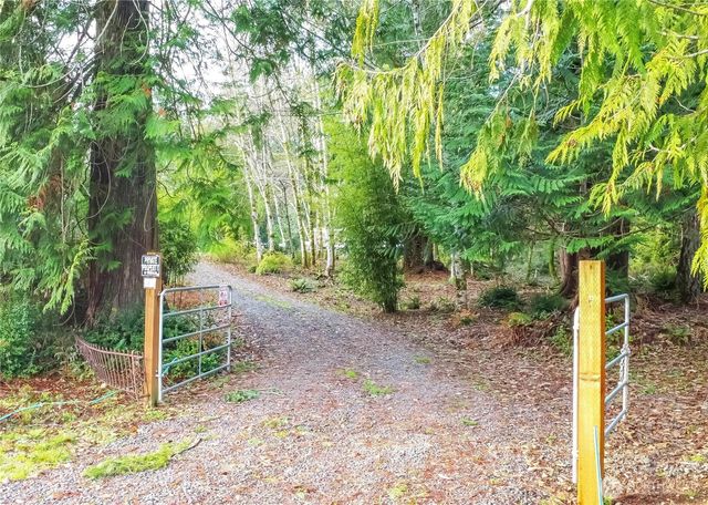 3910 E Harstine Island Road S, Shelton, WA 98584