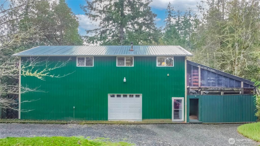 3910 E Harstine Island Road S, Shelton, WA 98584