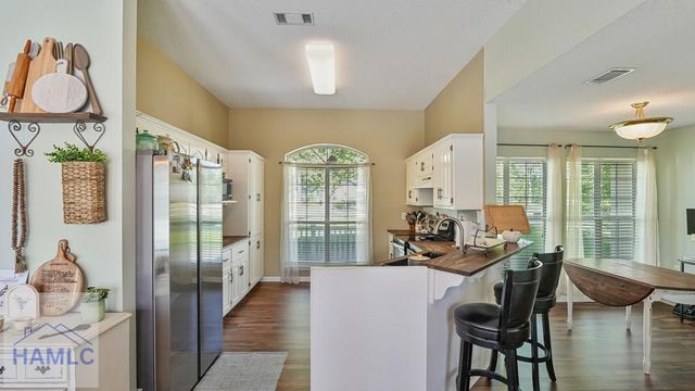 62 Jekyll Island Road, Jesup, GA 31545