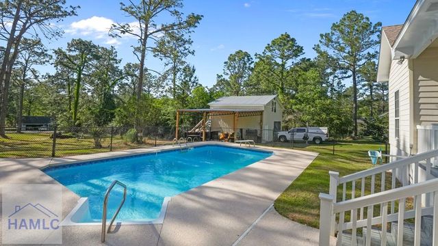 62 Jekyll Island Road, Jesup, GA 31545