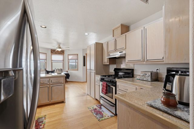205 Camino De Las Huertas, Placitas, NM 87043