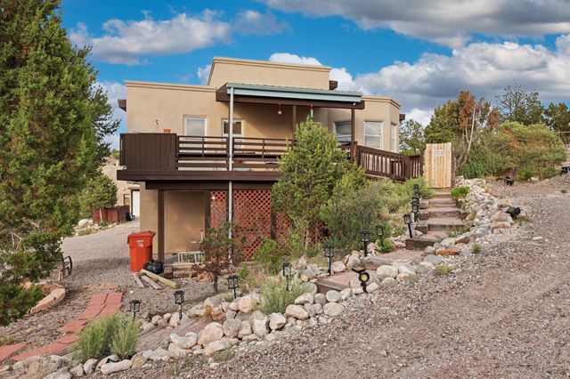 205 Camino De Las Huertas, Placitas, NM 87043