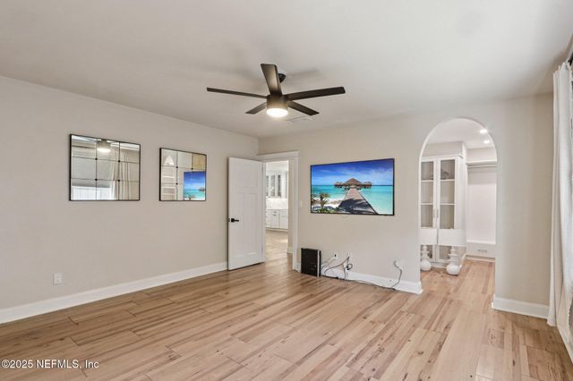 1536 MAYFAIR Road, Jacksonville, FL 32207