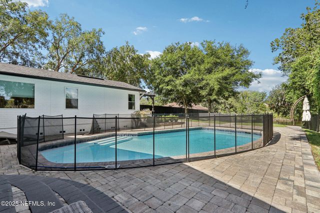 1536 MAYFAIR Road, Jacksonville, FL 32207