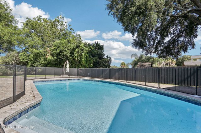 1536 MAYFAIR Road, Jacksonville, FL 32207