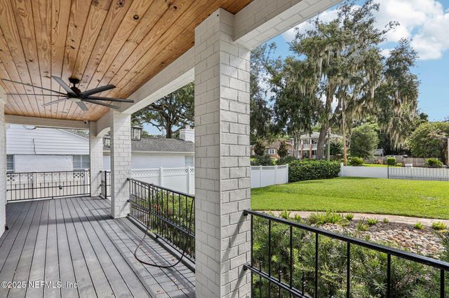1536 MAYFAIR Road, Jacksonville, FL 32207