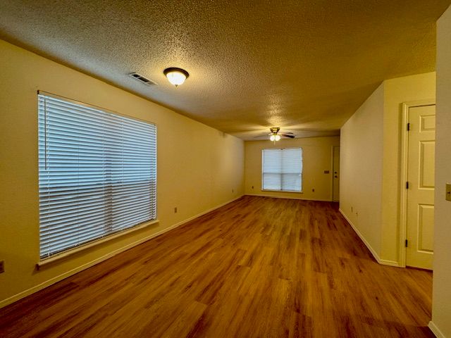 885 S Green Point Trace, Fayetteville, AR 72704