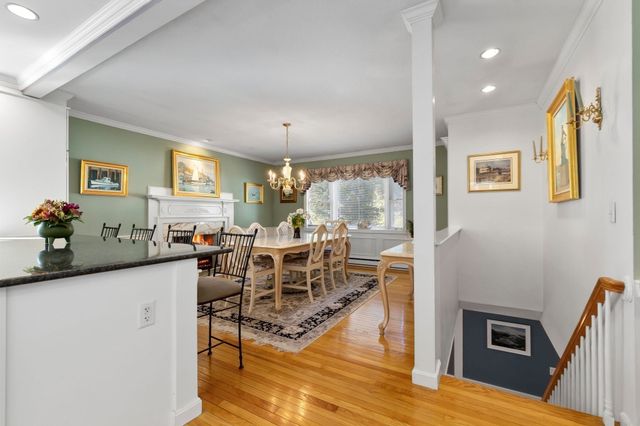 38 Sonning Rd, Beverly, MA 01915