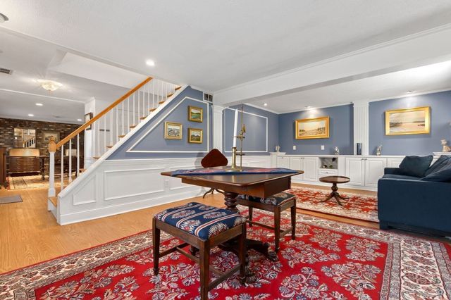 38 Sonning Rd, Beverly, MA 01915