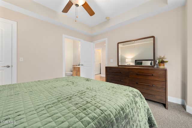 83 Whisper Bend 83, Johnson City, TN 37604