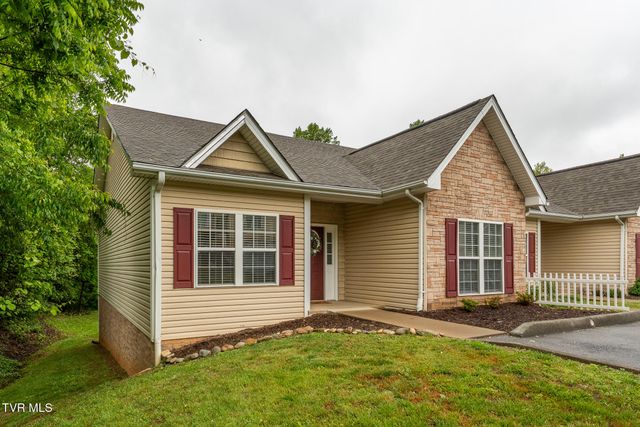 83 Whisper Bend 83, Johnson City, TN 37604