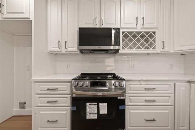 4862 Creekbend Drive, Houston, TX 77035