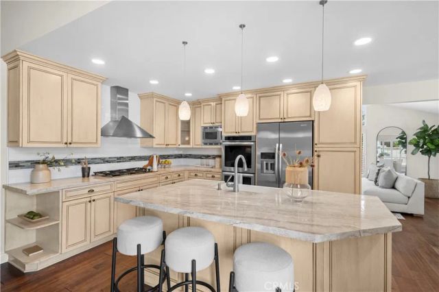 11 Seafaring, Corona Del Mar, CA 92625