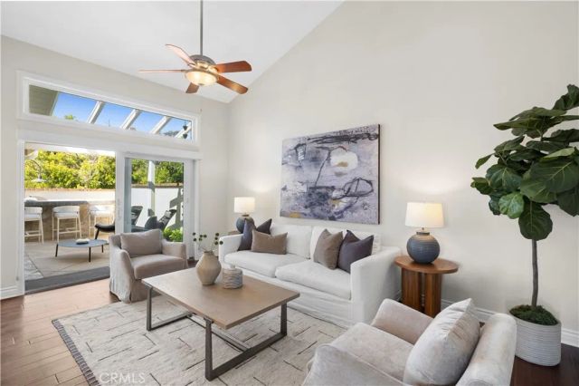 11 Seafaring, Corona Del Mar, CA 92625