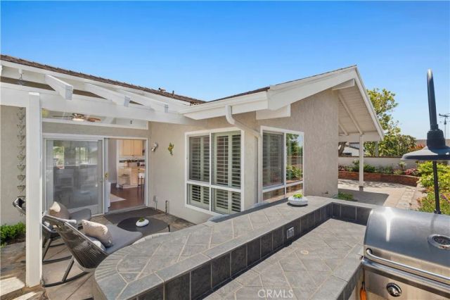 11 Seafaring, Corona Del Mar, CA 92625