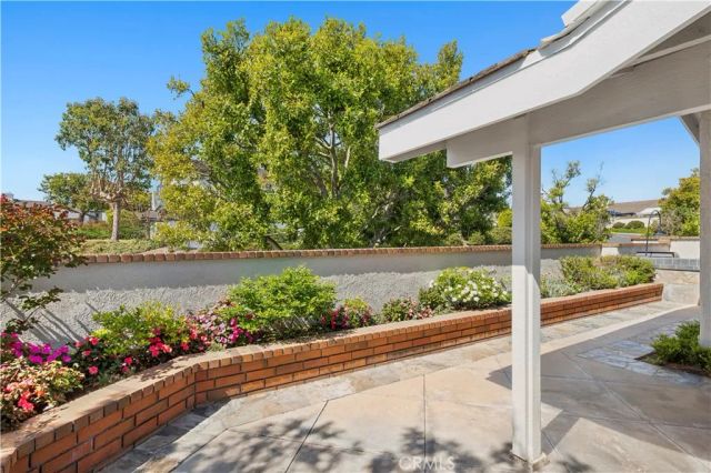 11 Seafaring, Corona Del Mar, CA 92625