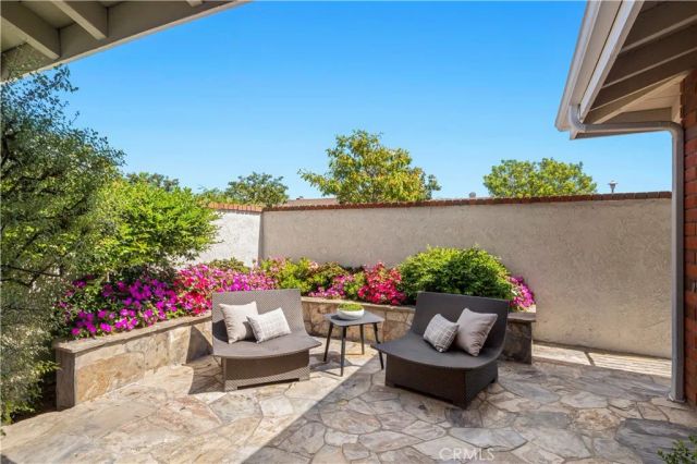 11 Seafaring, Corona Del Mar, CA 92625