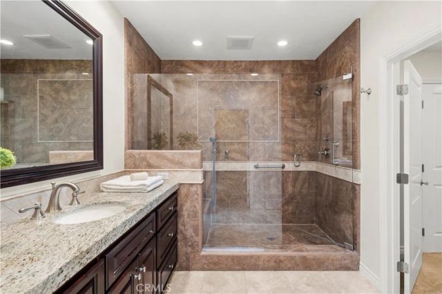 11 Seafaring, Corona Del Mar, CA 92625
