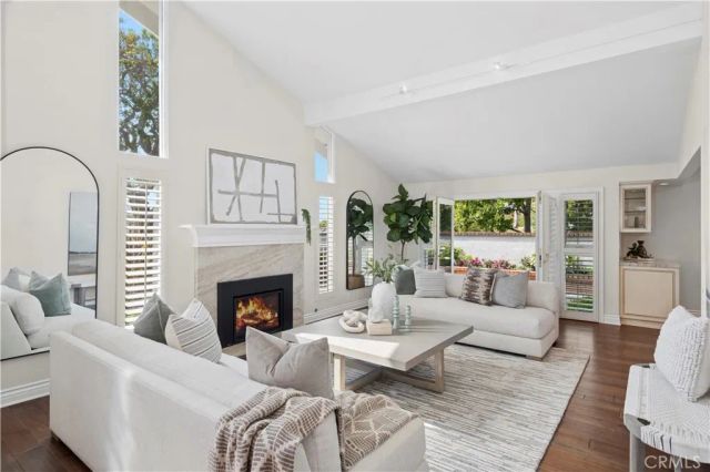 11 Seafaring, Corona Del Mar, CA 92625